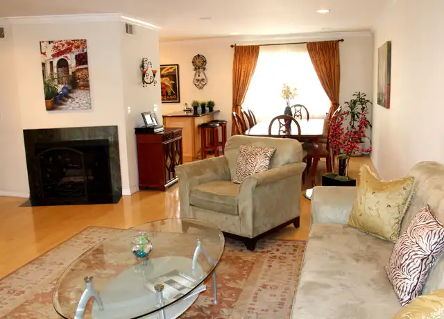 Property at 9426 Via Patricia Unit 9426, Burbank, CA, 91504, 3 beds, 2.5 baths, [object Object]