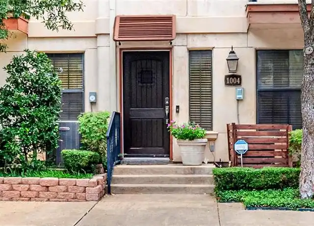 Property at 1004 Pavillion St, Dallas, TX, 75204, 2 beds, 2.5 baths, [object Object]