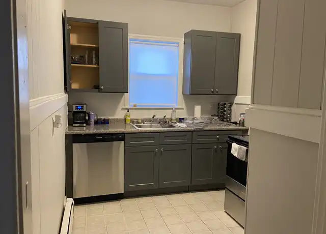 Property at 11 Blossom St Unit 2, Leominster, MA, 01453, 1 bed, 1 bath, [object Object]