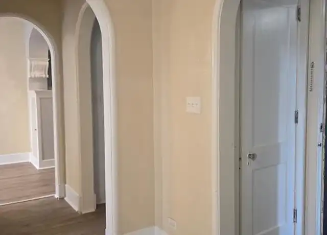 Property at 725 Broadway Avenue J Unit 1, Galveston, TX, 77550, 1 bed, 1 bath, [object Object]