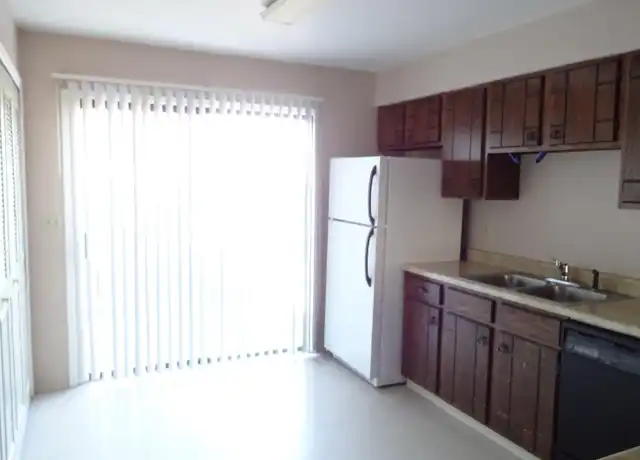 Property at 51 Castle Royal Dr, Pueblo, CO, 81005, 2 beds, 1.5 baths, [object Object]