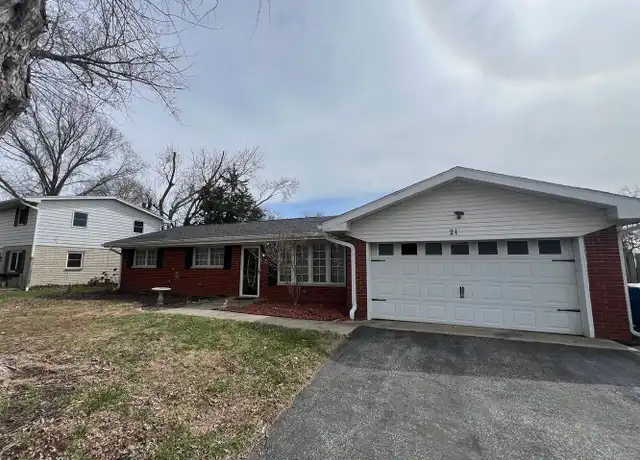 Property at 21 Birch Dr, Chatham, IL, 62629, 4 beds, 3 baths, [object Object]