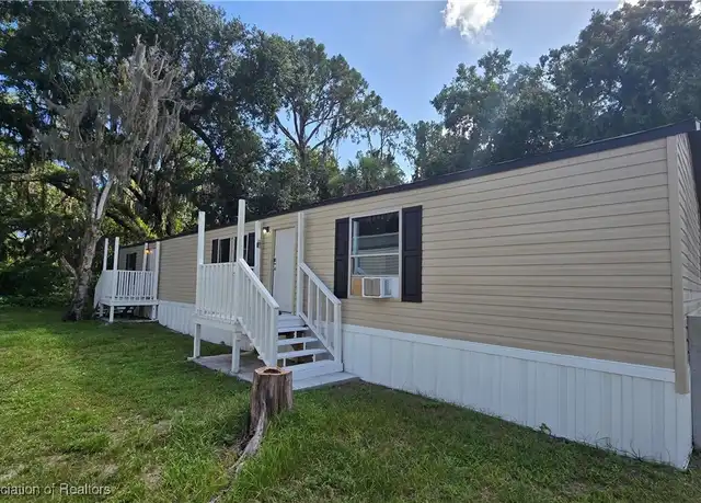 Property at 5 Crawford Dr, Lake Placid, FL, 33852, 3 beds, 2 baths, [object Object]