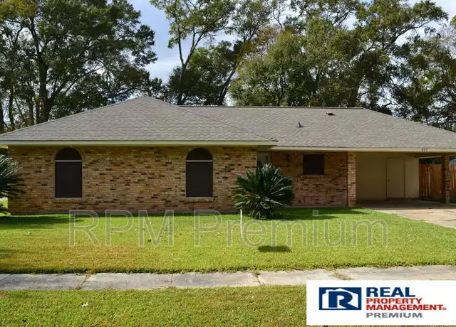 Property at 807 Chipley St, Baker, LA, 70714, 3 beds, 2 baths, [object Object]