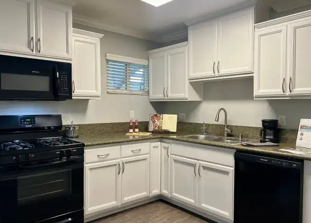 Property at 13884 S Euclid St Unit B04, Garden Grove, CA, 92843, 2 beds, 1.5 baths, [object Object]