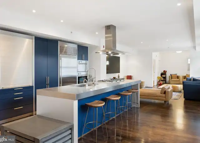 Property at 1124 10th St NW Unit 5A, Washington, DC, 20001, 2 beds, 2 baths, [object Object]