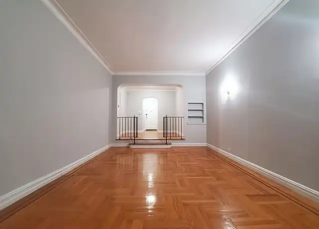 Property at 182 Bennett Ave Unit UNKNOWN, New York, NY, 10040, 2 beds, 1 bath, [object Object]