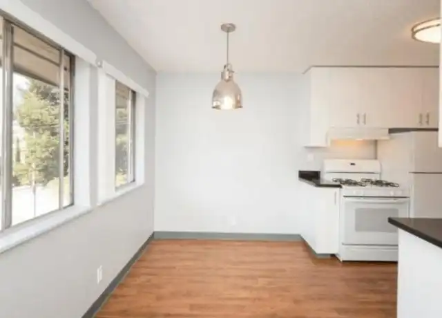 Property at 124 Merrydale Rd, San Rafael, CA, 94903, 1 bed, 1 bath, [object Object]