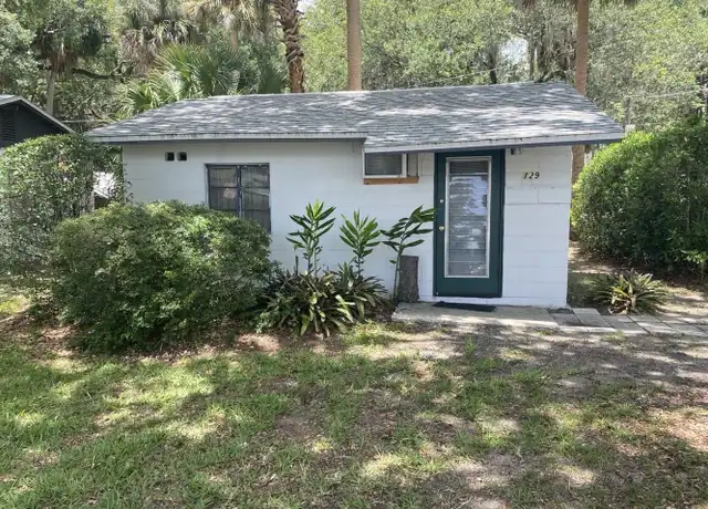 Property at 129 Dora Ave, Tavares, FL, 32778, 1 bed, 1 bath, [object Object]