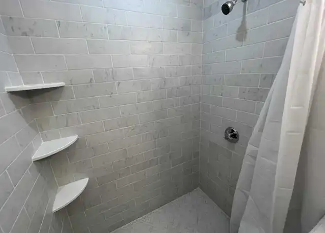 Property at 375 Oxford St, Somerville, MA, 02143, 2 beds, 1 bath, [object Object]