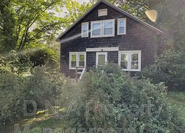 Property at 102 Cabanna Ln Unit 101, East Stroudsburg, PA, 18301, 1 bed, 1 bath, [object Object]