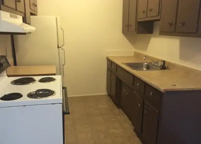 Property at 21455 W 7 Mile Rd Unit 5, Detroit, MI, 48219, 2 beds, 1 bath, [object Object]