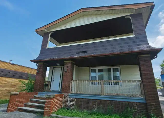Property at 5273 Pearl Rd Unit Up, Parma, OH, 44129, 2 beds, 1 bath, [object Object]