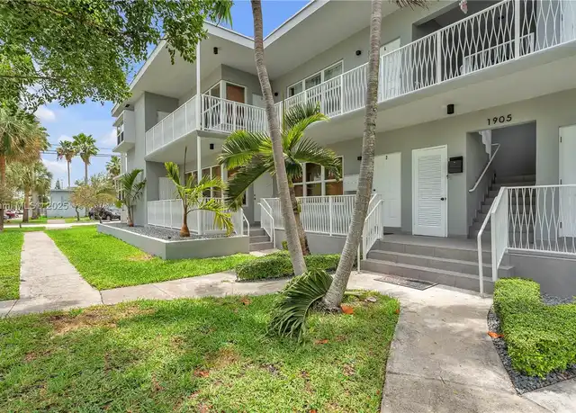 Property at 1905 Calais Dr Unit 6, Miami Beach, FL, 33141, 1 bed, 1 bath, [object Object]