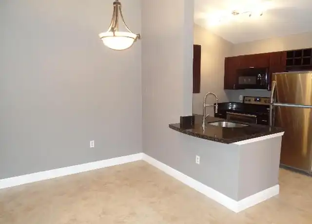Property at 2820 N Oakland Forest Dr, Oakland Park, FL, 33309, 1 bed, 1 bath, [object Object]