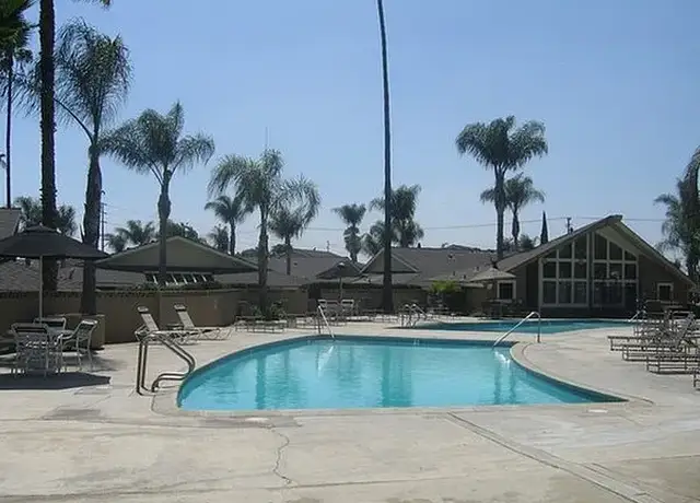 Photo of 750 W San Jose Ave, Claremont, CA 91711