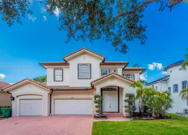 Property at 19240 SW 30th St, Miramar, FL, 33029, 4 beds, 5 baths, [object Object]