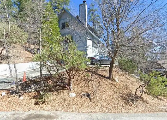 Property at 615 Sonoma Dr, Lake Arrowhead, CA, 92352, 1 bed, 1 bath, [object Object]