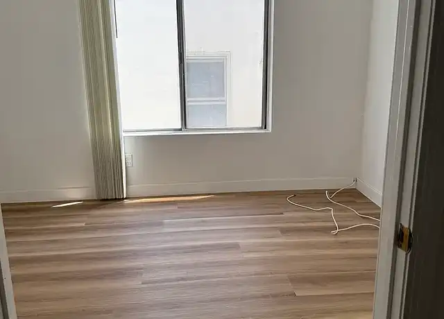 Property at 217 S Arnaz Dr, Beverly Hills, CA, 90211, 1 bed, 1 bath, [object Object]