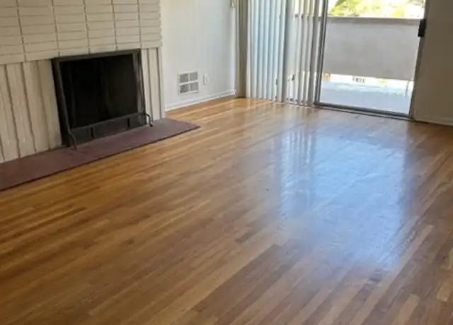Property at 11000 Ophir Dr Unit 0C, Los Angeles, CA, 90024, 1 bed, 1 bath, [object Object]