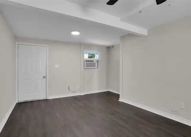 Property at 5623#1 Barremore St Unit B, Houston, TX, 77023, 1 bed, 1 bath, [object Object]