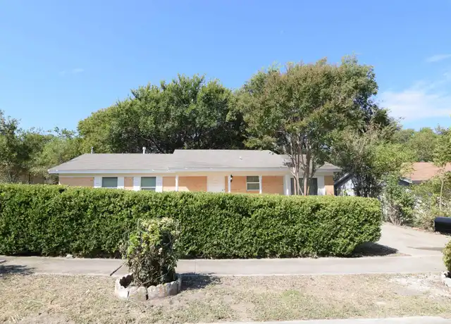 Property at 304 Carothers St, Copperas Cove, TX, 76522, 3 beds, 2 baths, [object Object]