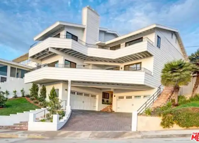 Property at 201 Redlands St, Playa del Rey, CA, 90293, 4 beds, 4 baths, [object Object]