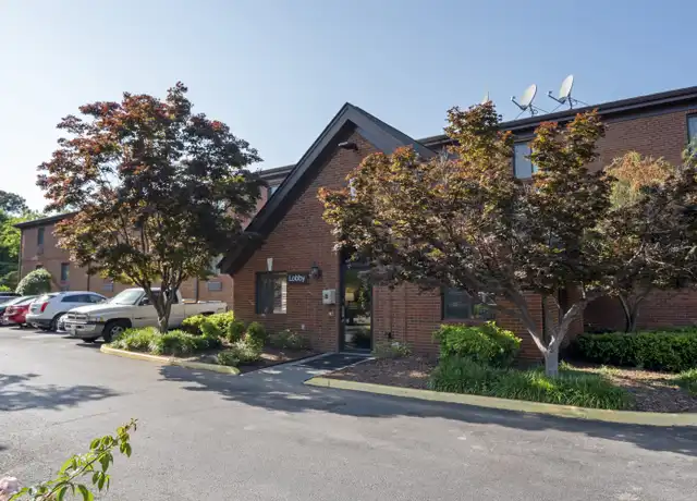 Property at Furnished Studio - Birmingham - Wildwood - 40 State Farm Pkwy, Birmingham, AL, 35209, 0 beds, 1 bath, [object Object]