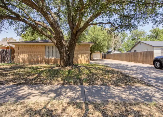 Property at 2310 33rd St Unit A, Lubbock, TX, 79411, 2 beds, 2 baths, [object Object]