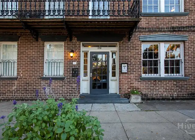 Property at 219 Abercorn St Unit F1, Savannah, GA, 31401, 1 bed, 1 bath, [object Object]