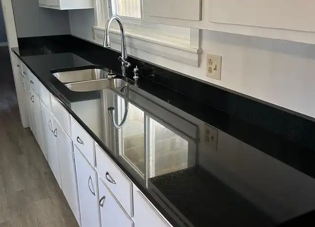 Property at 4 Federal St, Brunswick, ME, 04011, 2 beds, 1 bath, [object Object]