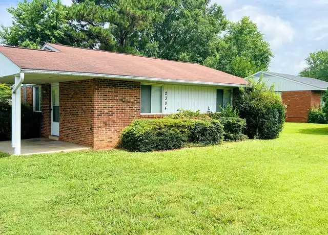 Property at 2304 Madre Pl, Greensboro, NC, 27406, 2 beds, 1 bath, [object Object]