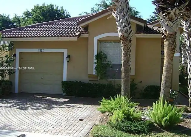 Property at 4121 Sapphire Ter, Weston, FL, 33331, 3 beds, 2 baths, [object Object]