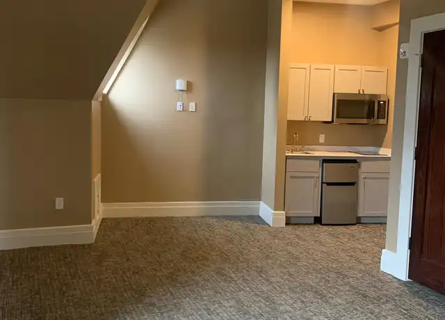 Property at 888 Delaware Ave Unit H302, Buffalo, NY, 14209, 1 bed, 1 bath, [object Object]