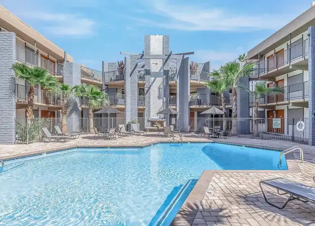 Property at The Loreto Apartments - 1350 E Thomas Rd, Phoenix, AZ, 85014, 0 beds, 1 bath, [object Object]