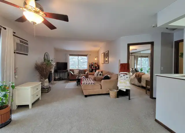 Property at 2210 Ridge Dr, St Louis Park, MN, 55416, 1 bed, 1 bath, [object Object]