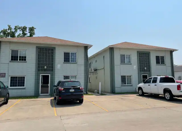 Property at 511 C Ave NW Unit 513-06, Cedar Rapids, IA, 52405, 1 bed, 1 bath, [object Object]