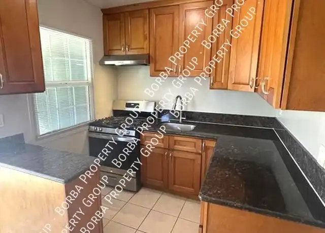 Property at 947 1/2 Chestnut Ave, Long Beach, CA, 90813, 2 beds, 1 bath, [object Object]