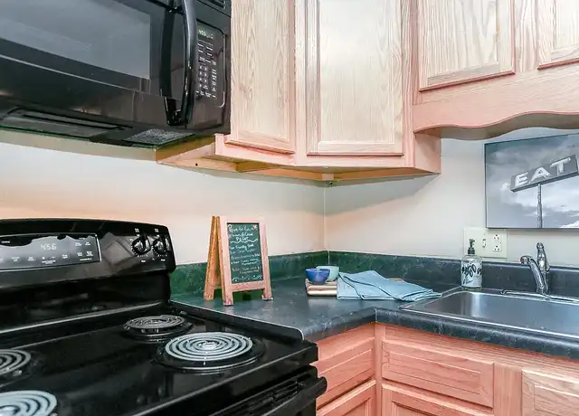 Property at Cedar Point - 3157 Berry Ln, Cave Spring, VA, 24018, 2 beds, 1.5 baths, [object Object]