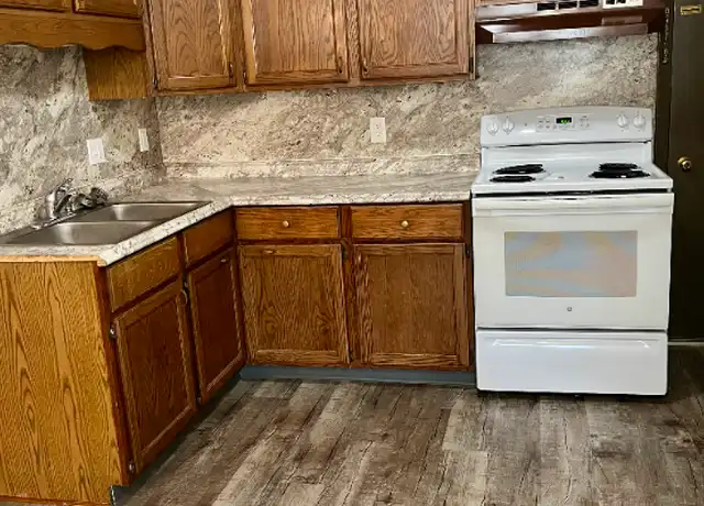 Property at 114 Spruce St Unit C, Olyphant, PA, 18447, 1 bed, 1 bath, [object Object]