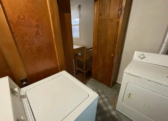 Property at 220 E 6th Ave Unit Rear (220), Cheyenne, WY, 82001, 1 bed, 1 bath, [object Object]