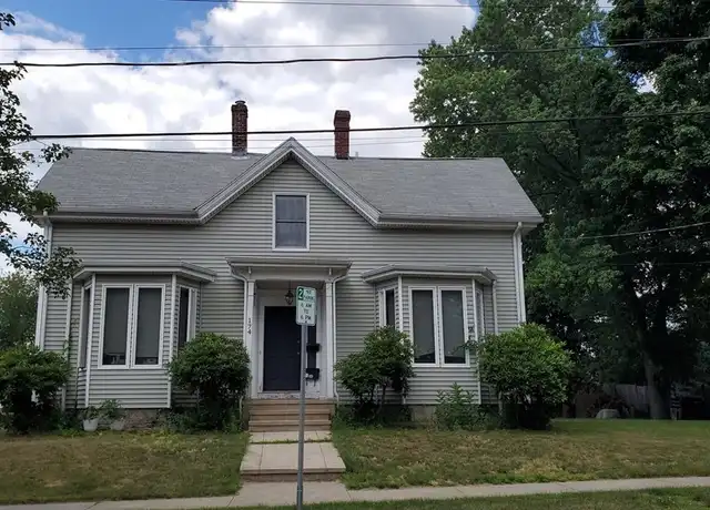 Property at 174 Porter St, Stoughton, MA, 02072, 2 beds, 1 bath, [object Object]