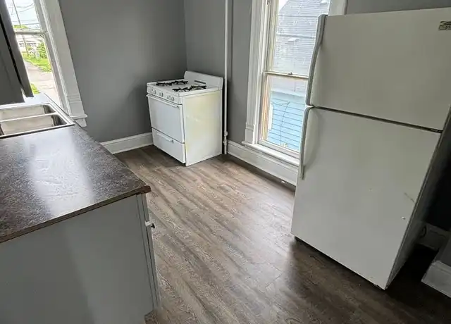 Property at 514 S 5th St, Elkhart, IN, 46516, 1 bed, 1 bath, [object Object]