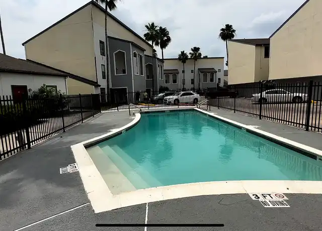Property at Willow Ridge Apartments - 1501 Sam Houston Dr, Harlingen, TX, 78550, 1 bed, 1.5 baths, [object Object]