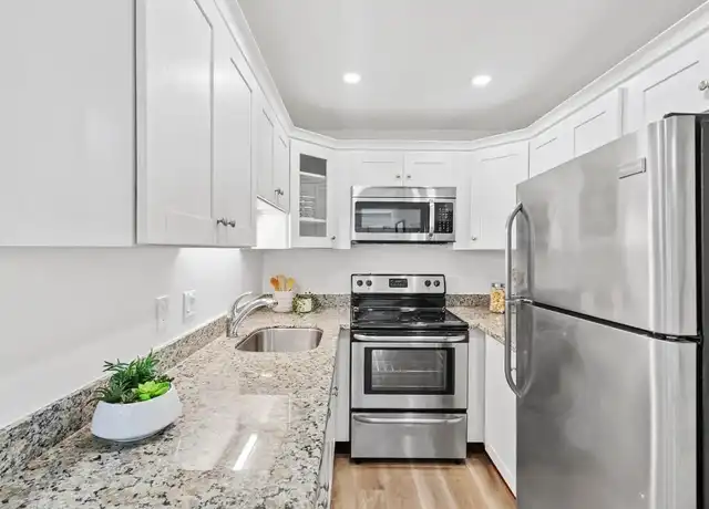 Property at 808 Laurel Ave #104, San Mateo, CA, 94401, 1 bed, 1 bath, [object Object]