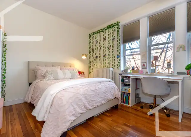 Property at 50 Egmont St, Brookline, MA, 02446, 4 beds, 2 baths, [object Object]