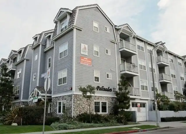 Property at Palisades 2 - 1226 W Adams Blvd, Los Angeles, CA, 90007, 2 beds, 2 baths, [object Object]