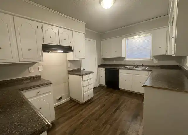 Property at 7802 Lassie Ln, Little Rock, AR, 72204, 3 beds, 2 baths, [object Object]