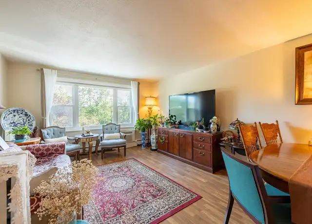 Property at 2 Colonial Dr Unit C2 5, Andover, MA, 01810, 2 beds, 1 bath, [object Object]