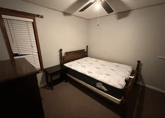 Property at 200B Maple St, Jonesboro, AR, 72401, 1 bed, 1 bath, [object Object]